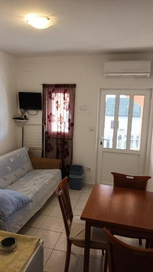 Apartments Dujlovic Privlaka  Buitenkant foto
