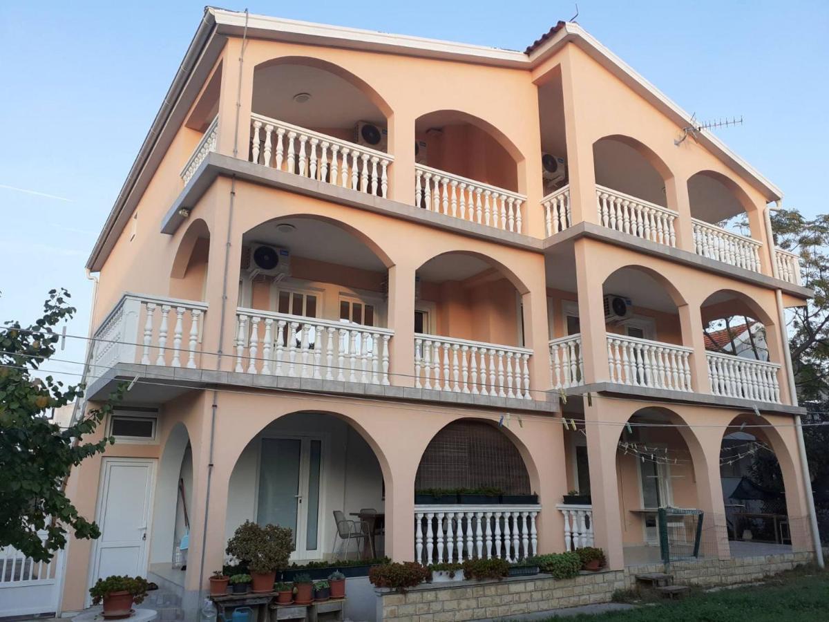 Apartments Dujlovic Privlaka  Buitenkant foto
